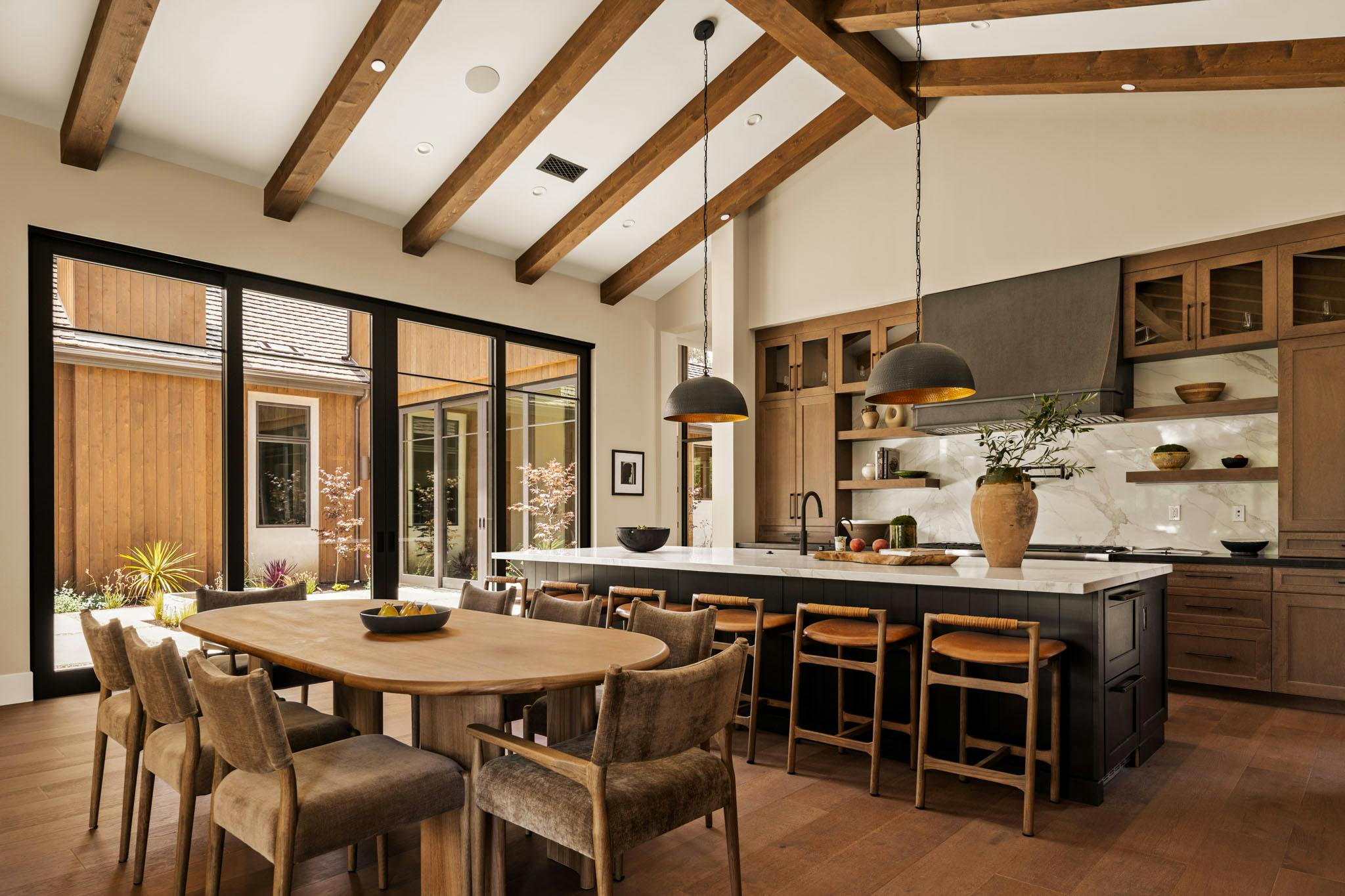 Meridith-Baer-Home-Home-Staging-Luxury-Homes-Southern-California-Malibu-Valley-Estate-Dining-Kitchen